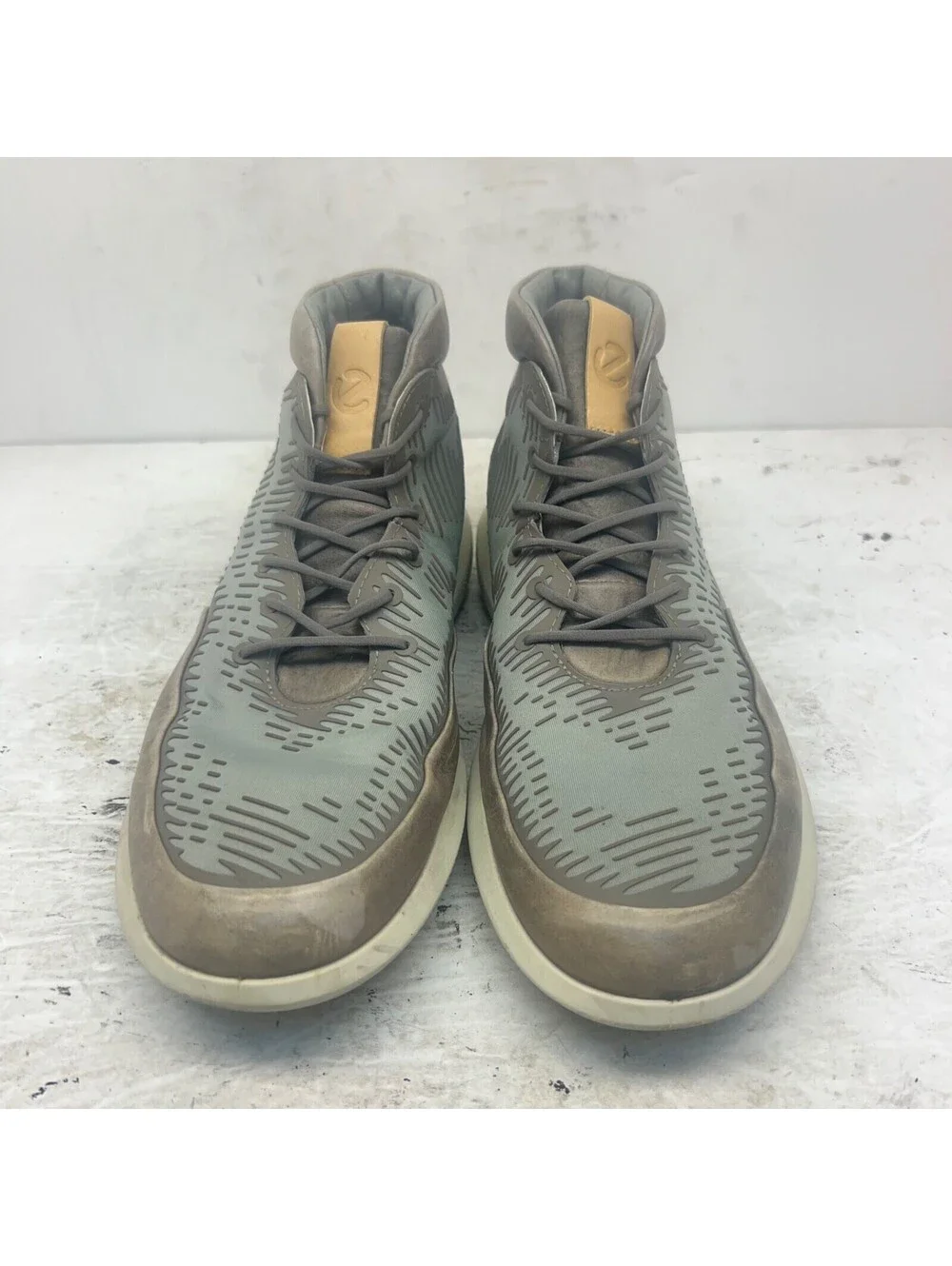 Ecco Men’s Hi-Top Scinapse Casual Athletic Sneakers 45053455915 Grey Size 7M